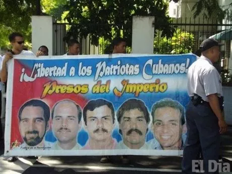 http://eldia.com.do/image/article/11/460×390/0/75E62704-B1AA-402F-9778-7E6AB2AD4669.jpeg