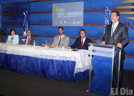 http://eldia.com.do/image/article/13/460×390/0/B6C398B5-EF8D-42CA-9D5C-ACF8F4758E22.jpeg
