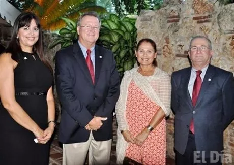http://eldia.com.do/image/article/12/460×390/0/E9643F38-81EF-47F2-AF5B-D0B00FF353BF.jpeg