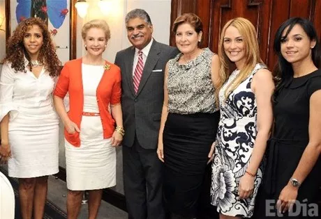 http://eldia.com.do/image/article/14/460×390/0/EEB6E125-1046-4AA8-B76C-4C9E9EC05DE2.jpeg