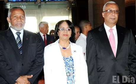 http://eldia.com.do/image/article/13/460×390/0/F6D86323-3F8F-474D-93FD-FBEC2D43CCCB.jpeg
