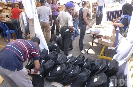 http://eldia.com.do/image/article/15/460×390/0/04195C75-85CF-4DC2-9426-40F584E4F03E.jpeg