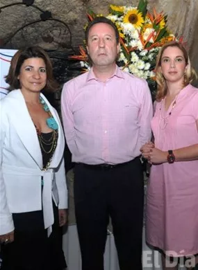 http://eldia.com.do/image/article/14/460×390/0/0F412BCD-F24B-4013-AFEC-BA5BC49E7ECB.jpeg