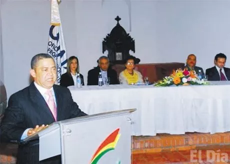 http://eldia.com.do/image/article/14/460×390/0/1EEB1A8C-A0EB-4A7B-8A79-B173E3DBED7E.jpeg