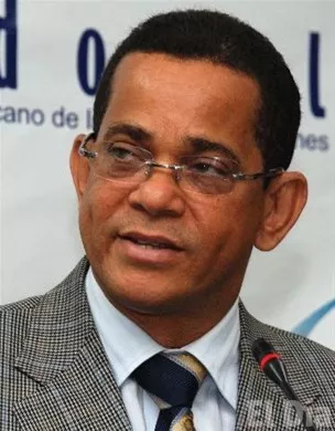http://eldia.com.do/image/article/16/460×390/0/4A2B1259-2DFC-41E5-B4EF-1B75E0D1E854.jpeg