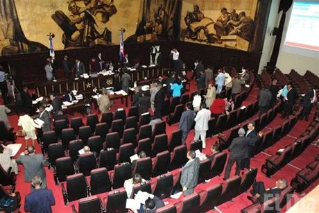 http://eldia.com.do/image/article/14/460×390/0/4AE2CA0B-DFB6-4367-9834-3DACB9CBB674.jpeg