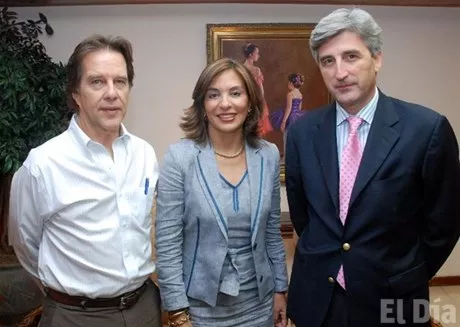 http://eldia.com.do/image/article/15/460×390/0/4CD1D483-55DB-4CB6-8626-E111A8BCC6F8.jpeg