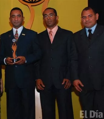http://eldia.com.do/image/article/16/460×390/0/4D0FB3CE-D977-4A9C-988D-E966A6410237.jpeg