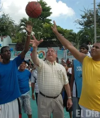 http://eldia.com.do/image/article/15/460×390/0/6B50ED20-C412-43B6-8B3C-399EE76A1755.jpeg