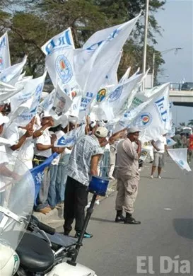 http://eldia.com.do/image/article/15/460×390/0/6E6387B1-C214-4442-8532-72F9CDF39DF7.jpeg