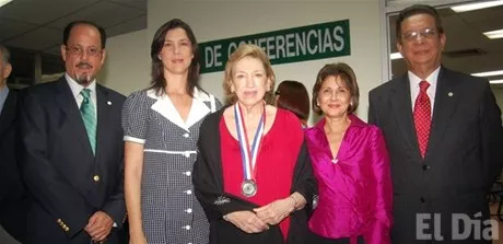 http://eldia.com.do/image/article/16/460×390/0/7CE84608-B90F-4DA9-A975-3552DA1251F6.jpeg