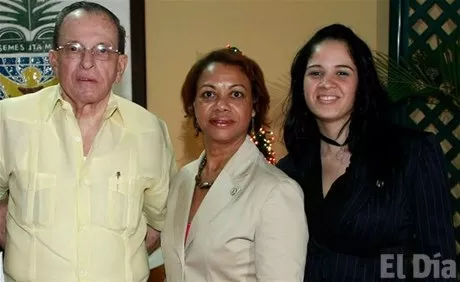 http://eldia.com.do/image/article/14/460×390/0/8F20D225-646E-43D1-8049-5187B2C5C221.jpeg