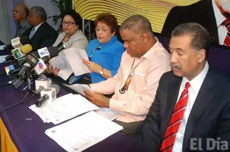 http://eldia.com.do/image/article/15/460×390/0/9CAAD270-B7FE-4EDF-A7C7-D5FE6A3C7432.jpeg