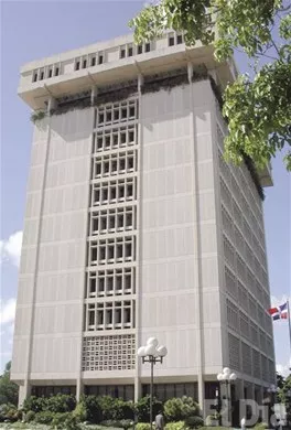 http://eldia.com.do/image/article/14/460×390/0/B6A888E7-8A56-4106-959F-7ECAB54ED1BE.jpeg