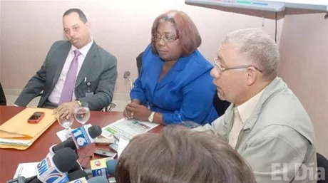 http://eldia.com.do/image/article/14/460×390/0/BE2A1F5B-91A2-4E08-BF5E-78CAF5A83143.jpeg