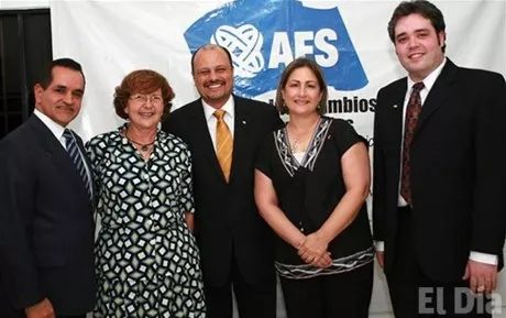 http://eldia.com.do/image/article/18/460×390/0/2FE5DCD2-29E9-4002-962B-C7D1F9FA5D4A.jpeg