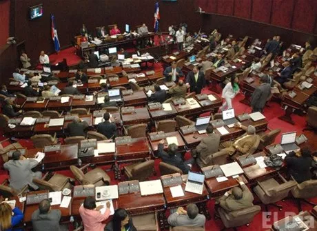 http://eldia.com.do/image/article/17/460×390/0/4BC7AB9F-188B-4B58-B43D-5E0905E2FEDF.jpeg