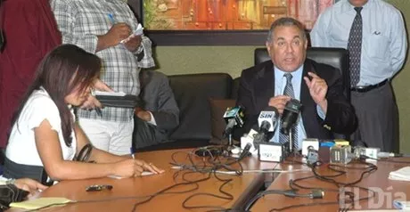 http://eldia.com.do/image/article/16/460×390/0/7CEBDDF9-9C53-427D-A7C4-7A54A909A4B9.jpeg