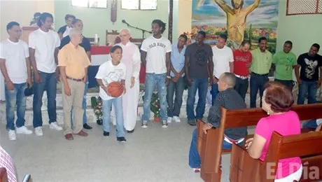 http://eldia.com.do/image/article/18/460×390/0/8449C731-4E25-42D2-8470-FF6E9C90355E.jpeg