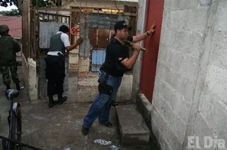 http://eldia.com.do/image/article/17/460×390/0/9B19436F-188F-4E24-BB25-9AA896782D3A.jpeg