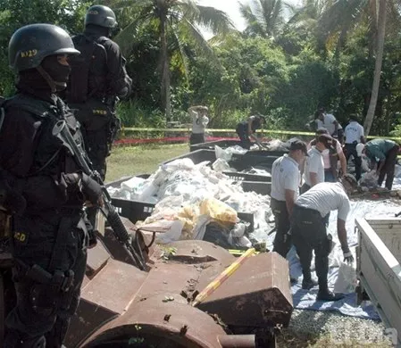 http://eldia.com.do/image/article/17/460×390/0/A6F46CC8-03A1-41F4-926E-DF76C28E35B1.jpeg