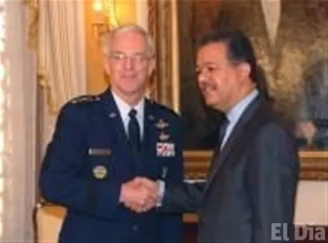 http://eldia.com.do/image/article/16/460×390/0/CBD78532-0981-49BD-98AD-2ED91D3ACA80.jpeg