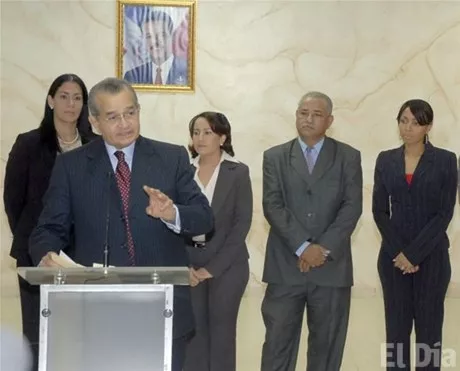 http://eldia.com.do/image/article/16/460×390/0/D656A5D4-5531-4978-9277-F364566656EE.jpeg