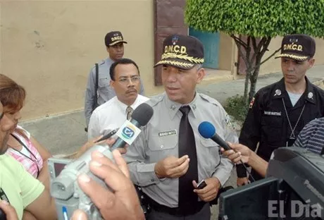 http://eldia.com.do/image/article/17/460×390/0/D79C213E-C497-4B2D-9D31-D3F9F2DA494E.jpeg