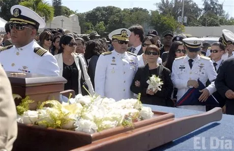 http://eldia.com.do/image/article/18/460×390/0/E7C577FB-4879-4F66-AA37-64D428E41AAC.jpeg