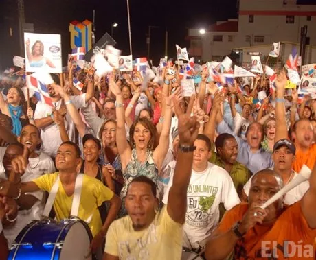 http://eldia.com.do/image/article/17/460×390/0/F5CAB588-BFCD-46FB-A5F2-0DDAC1CF84F8.jpeg