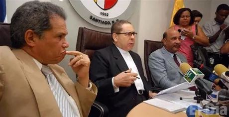 http://eldia.com.do/image/article/17/460×390/0/FE37C9A6-A789-4E59-96E6-F7521DC2A16B.jpeg