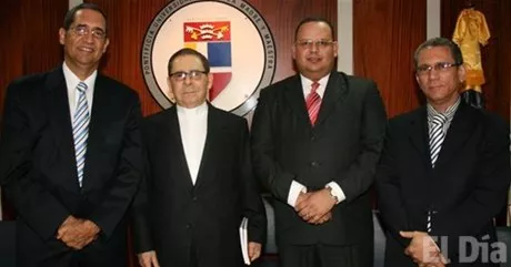 http://eldia.com.do/image/article/18/460×390/0/0E6EC8C0-9FC2-4BFA-BDA5-3FB1CB5424EE.jpeg