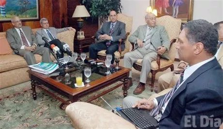 http://eldia.com.do/image/article/20/460×390/0/12FCC680-2783-4D4E-97E6-002BBF676BD7.jpeg