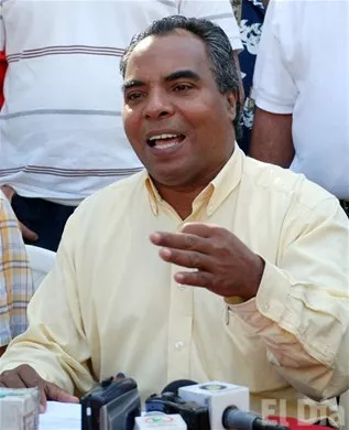 http://eldia.com.do/image/article/18/460×390/0/170F7855-CA3D-4346-8FD3-8E1BA022FDE0.jpeg