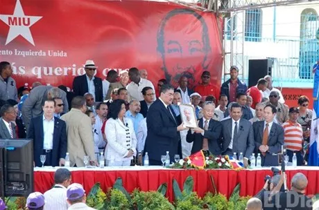 http://eldia.com.do/image/article/19/460×390/0/3EE03A57-A1B7-43EE-8E47-A711918EFD6A.jpeg