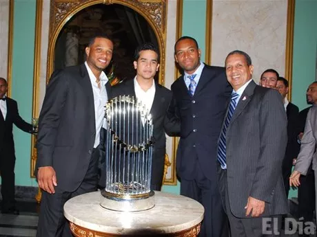 http://eldia.com.do/image/article/18/460×390/0/5147E3D9-BB2D-4D14-AE4A-EEDEC785D96E.jpeg