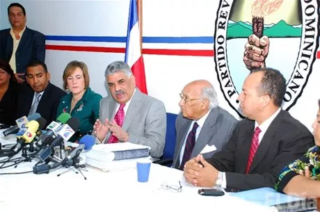 http://eldia.com.do/image/article/19/460×390/0/51D62614-F8B5-440B-8D8E-A3C18F9CC418.jpeg