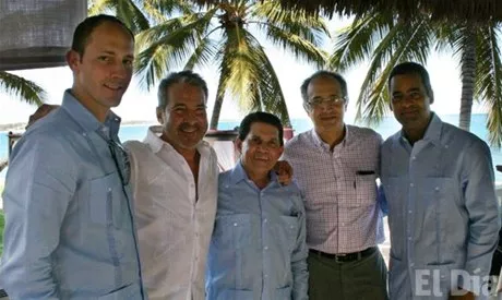 http://eldia.com.do/image/article/19/460×390/0/6E7B6821-BF0B-4CE9-B99A-74CA734D9C7F.jpeg
