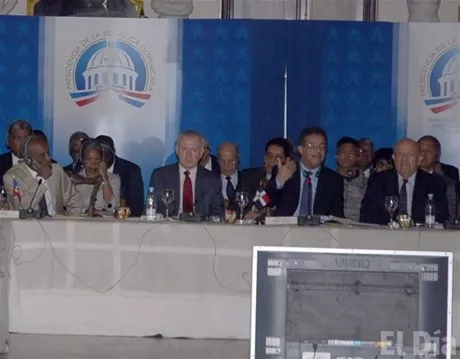 http://eldia.com.do/image/article/19/460×390/0/7A39E174-C53B-4F7A-B84F-A6602541204B.jpeg