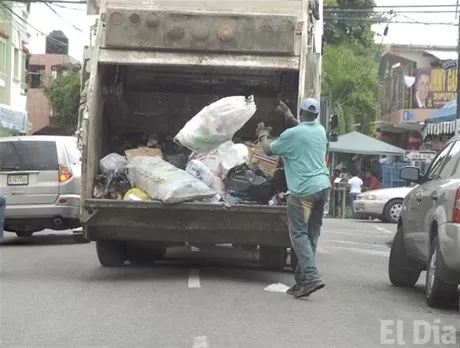 http://eldia.com.do/image/article/18/460×390/0/7ECFA280-3C34-49B5-9B84-0129E2081883.jpeg
