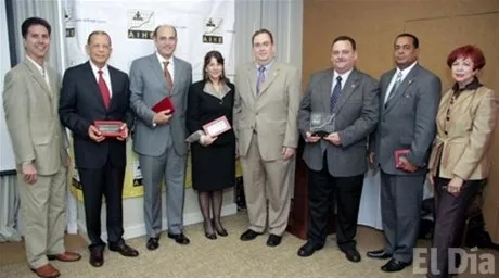 http://eldia.com.do/image/article/18/460×390/0/90549DFC-ECAA-4CB6-BFF3-7C2A5D73FC7E.jpeg