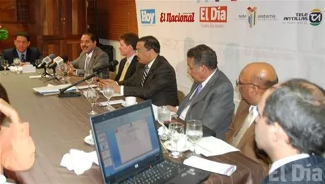 http://eldia.com.do/image/article/19/460×390/0/AE7E857C-9BE9-432F-845A-97FAC5477FA6.jpeg