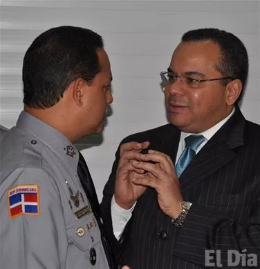 http://eldia.com.do/image/article/20/460×390/0/BD3365FC-8CCD-42AB-94B4-21F1899408F2.jpeg