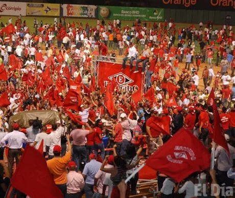 http://eldia.com.do/image/article/20/460×390/0/EEE7D137-8350-4B1C-8669-2827781D38BB.jpeg