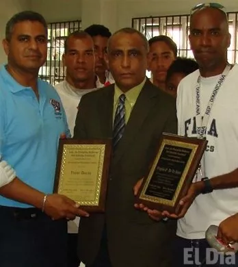 http://eldia.com.do/image/article/22/460×390/0/0CB5EE27-1DE7-417E-9C56-EE380C939543.jpeg