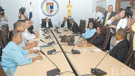 http://eldia.com.do/image/article/20/460×390/0/0FB76BDA-3CE3-417C-AA86-CF54EAA316CD.jpeg