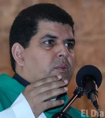 http://eldia.com.do/image/article/20/460×390/0/2FAA0ED6-D5A9-434D-8C29-1B1908AB96F8.jpeg