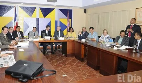 http://eldia.com.do/image/article/21/460×390/0/388B92E4-C827-4570-AD2F-95FF6E98EC30.jpeg