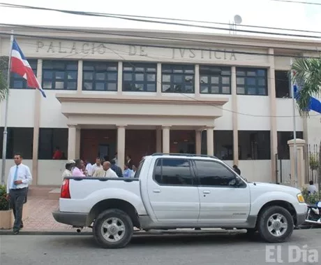 http://eldia.com.do/image/article/22/460×390/0/6FFFAD94-0B1B-4163-A1A9-0E52EA915262.jpeg