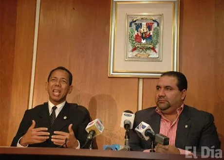 http://eldia.com.do/image/article/20/460×390/0/7AD21339-DE8E-4D82-91EE-5434837AF14D.jpeg